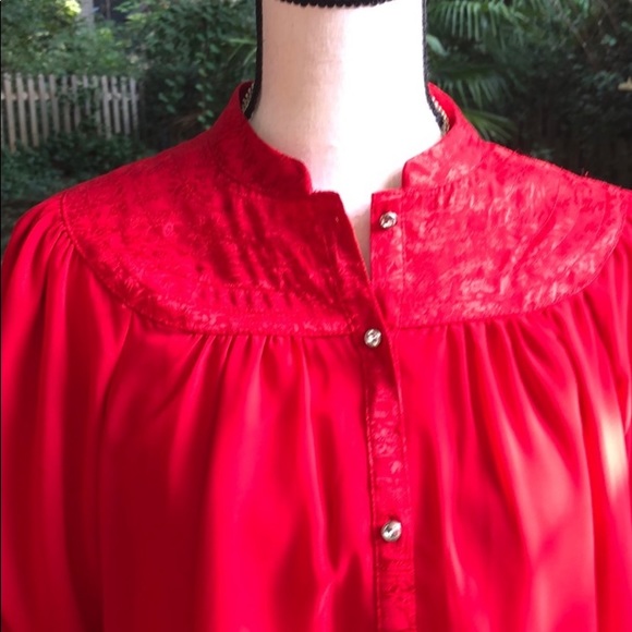 Anthro's Moulinette Soeurs red blouse - Picture 1 of 6